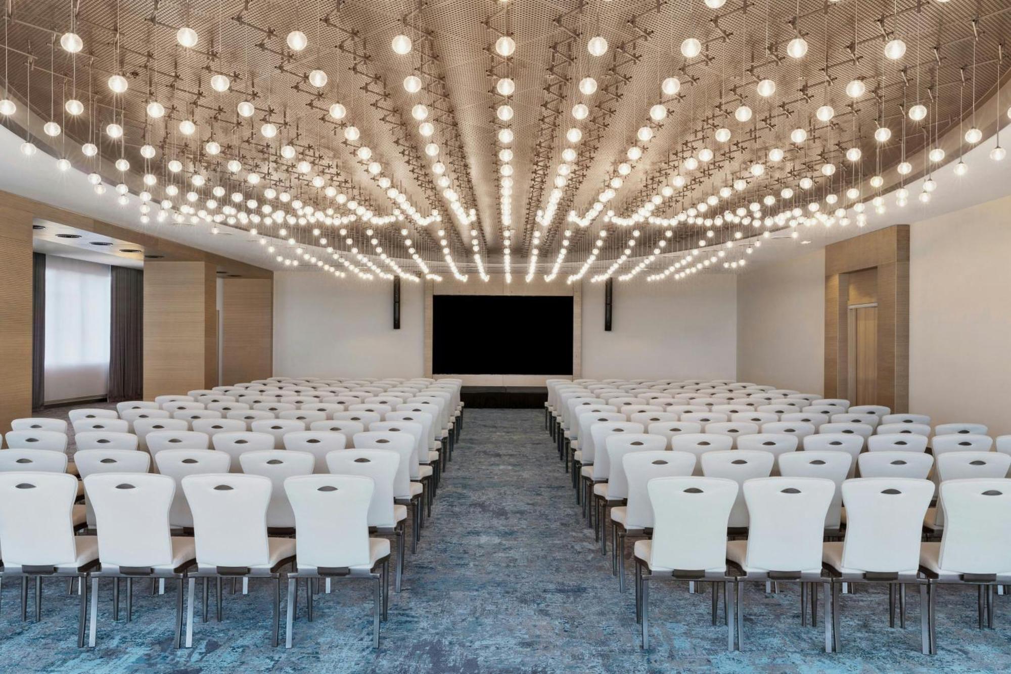 Courtyard By Marriott Batumi酒店 外观 照片