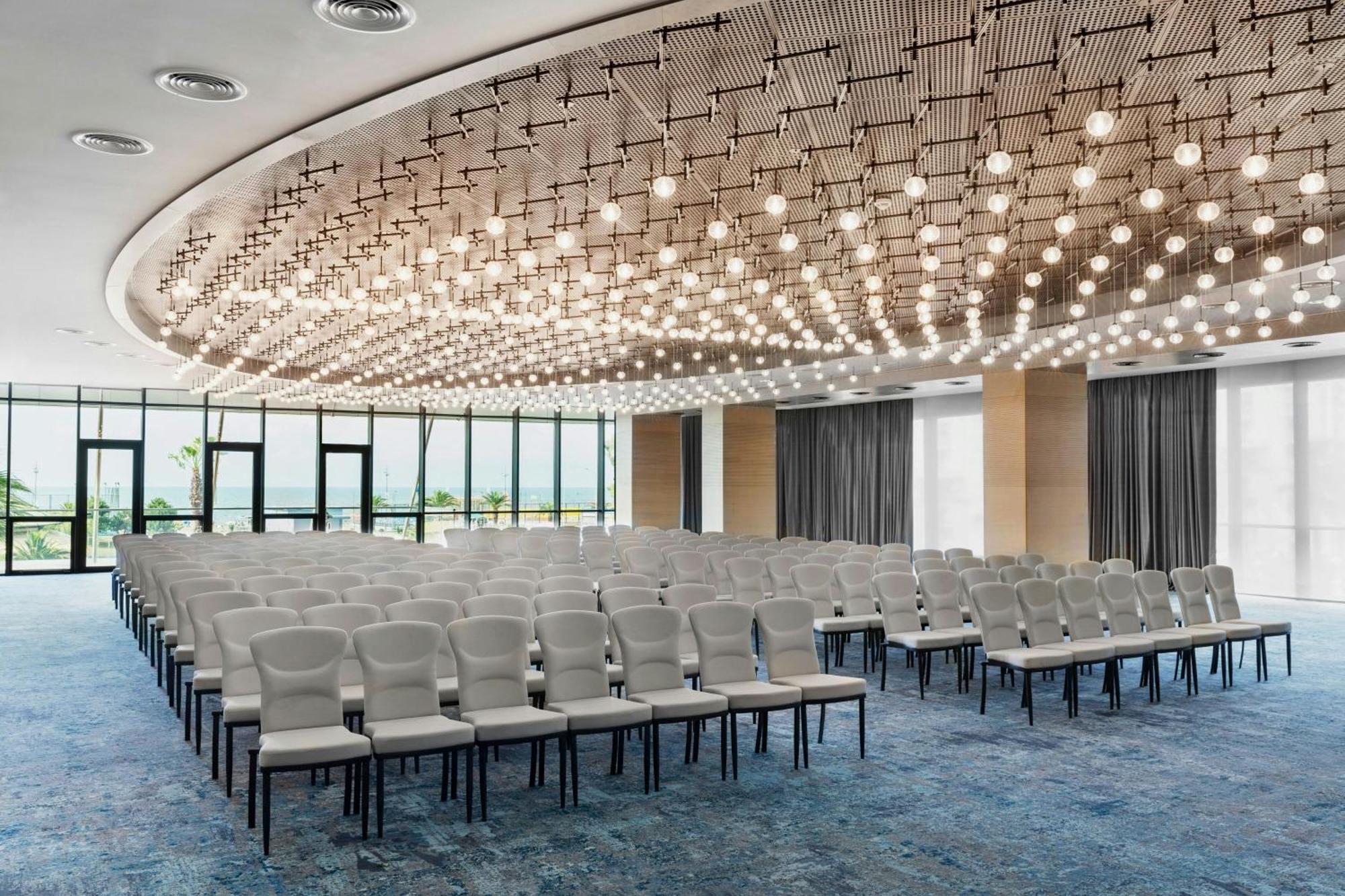 Courtyard By Marriott Batumi酒店 外观 照片