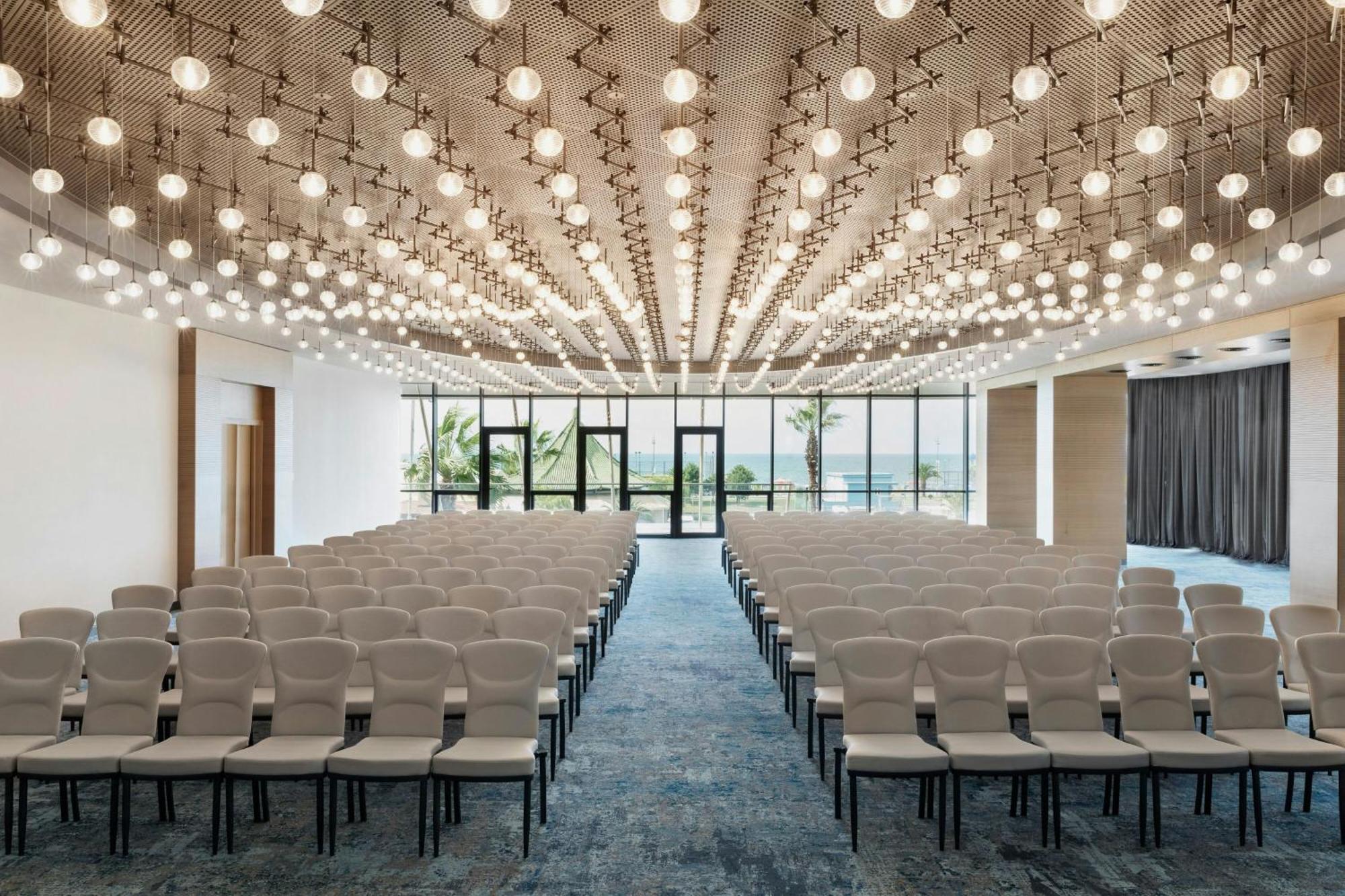 Courtyard By Marriott Batumi酒店 外观 照片