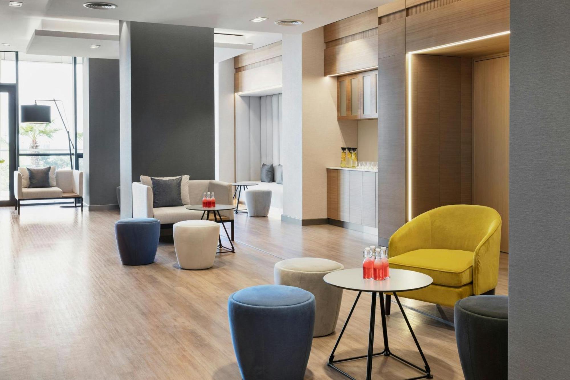 Courtyard By Marriott Batumi酒店 外观 照片