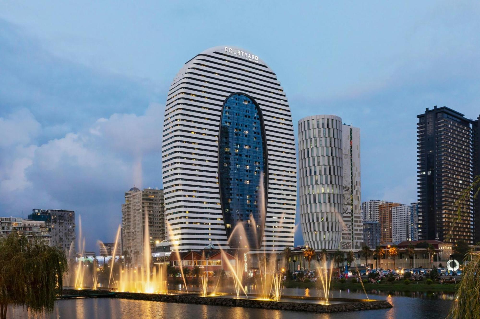 Courtyard By Marriott Batumi酒店 外观 照片